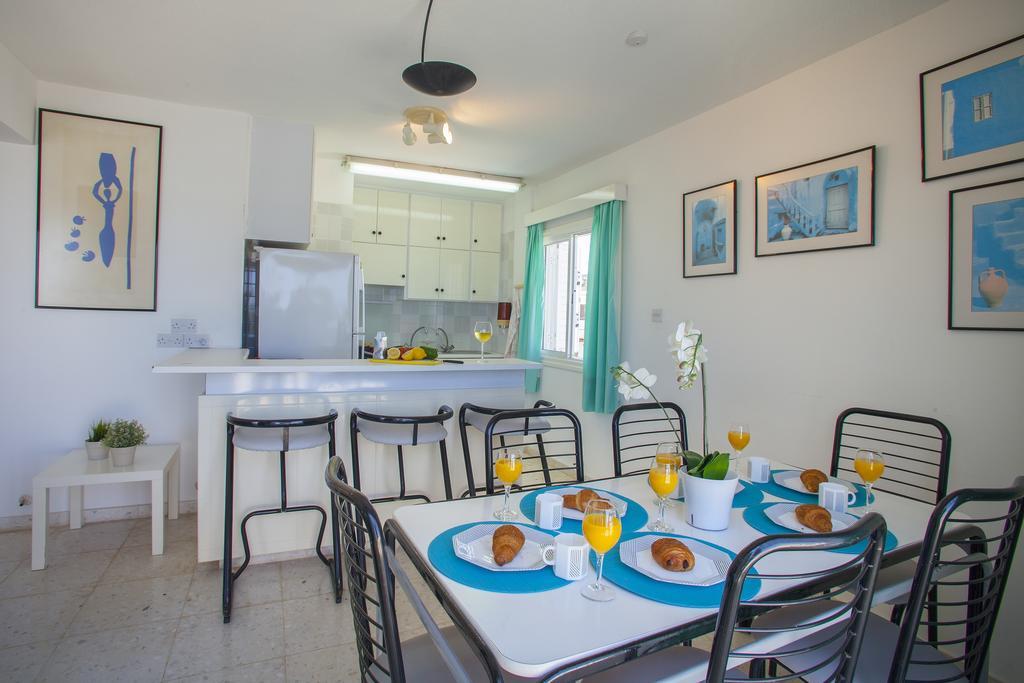 Protaras Holiday Suite Annie Exterior photo
