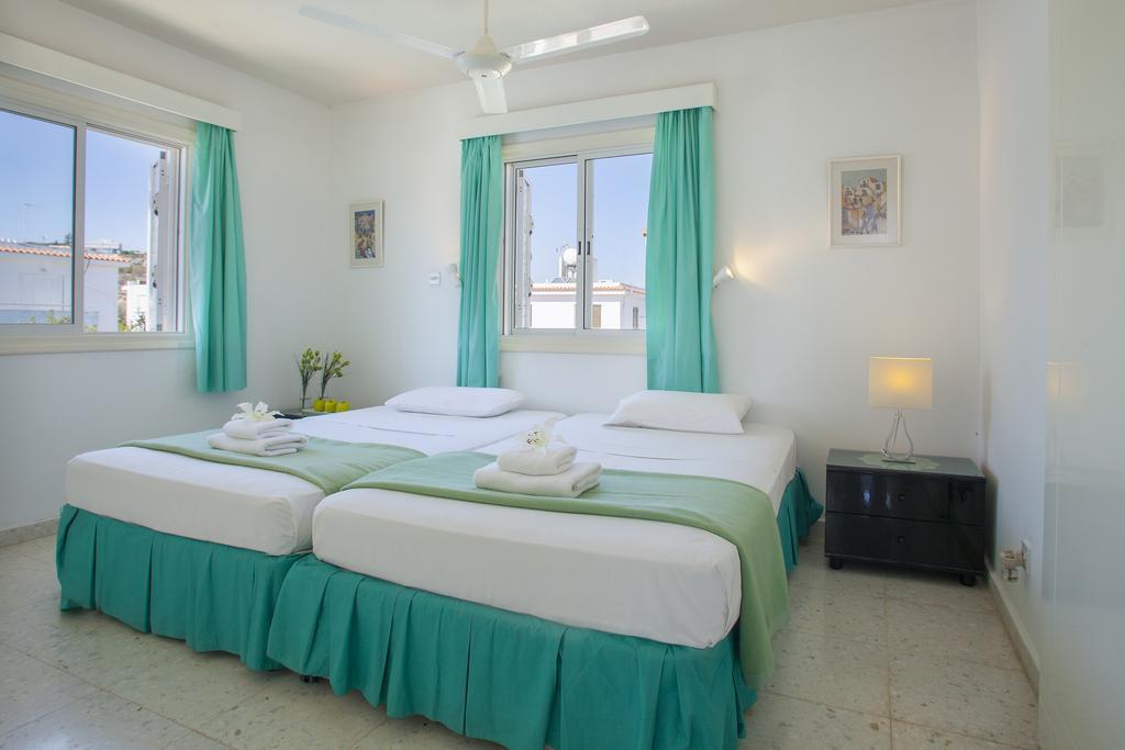 Protaras Holiday Suite Annie Exterior photo
